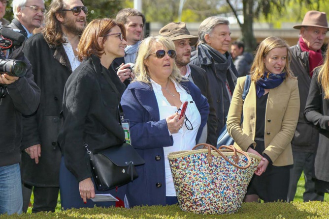 Les Dimanches au Galop<br>Les people sont venus à Saint-Cloud et à Auteuil! Les Dimanches au Galop<br>Les people sont venus à Saint-Cloud et à Auteuil!