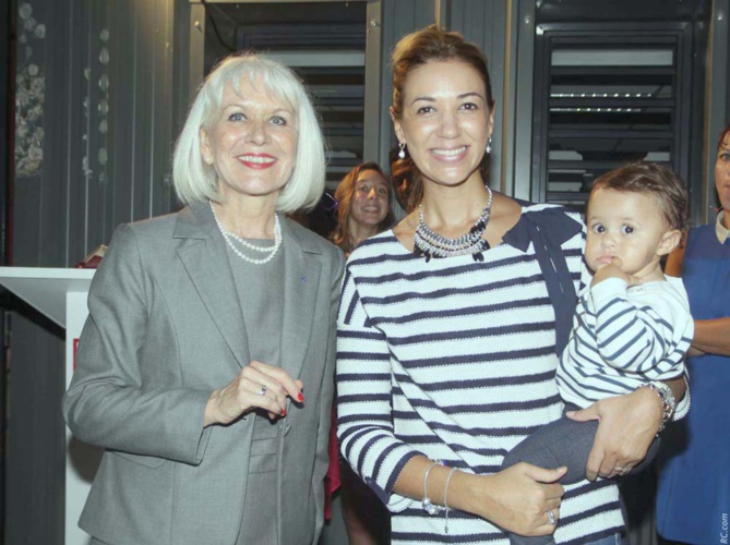 Isabelle Lemarchand et Sonia Payet-Marello, professeure au Lycée Roland Garros et sa fille Isabelle Lemarchand et Sonia Payet-Marello, professeure au Lycée Roland Garros et sa fille
