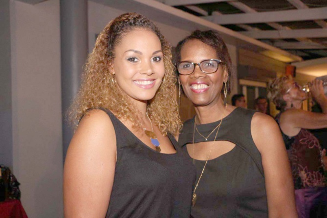 Louisiane et sa fille Anne Laure Louisiane et sa fille Anne Laure