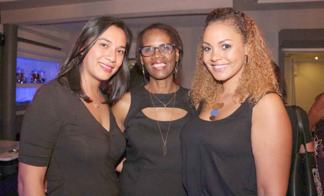 Louisiane et ses deux filles! Louisiane et ses deux filles!