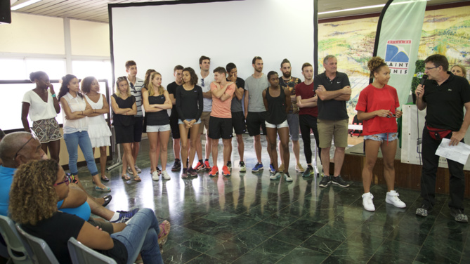 Ce samedi 25 avril à Champ Fleuri<br>Rendez-vous au Meeting d'Athlétisme Ce samedi 25 avril à Champ Fleuri<br>Rendez-vous au Meeting d'Athlétisme