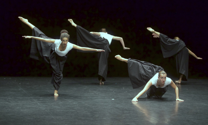 Concours Régional de Danse à Saint-Benoît Concours Régional de Danse à Saint-Benoît