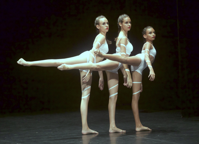 Concours Régional de Danse à Saint-Benoît Concours Régional de Danse à Saint-Benoît