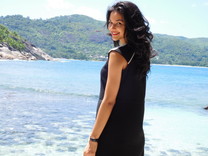 Miss Réunion découvre les plages des Seychelles Miss Réunion découvre les plages des Seychelles