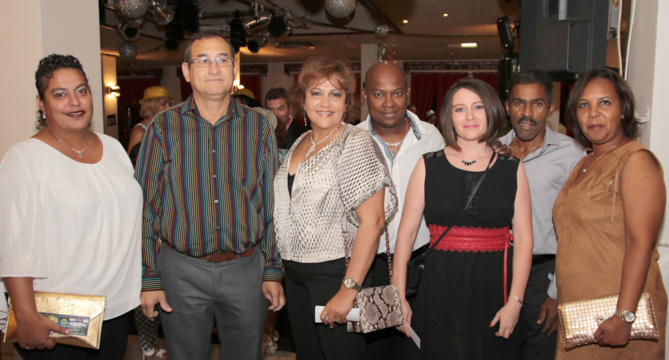 Des invités de la soirée Des invités de la soirée