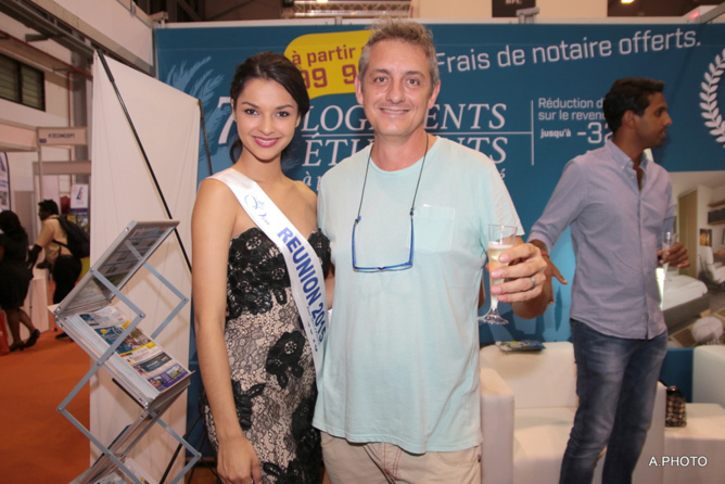 Azuima Issa au Salon... Azuima Issa au Salon...