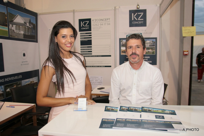 Azuima Issa au Salon... Azuima Issa au Salon...