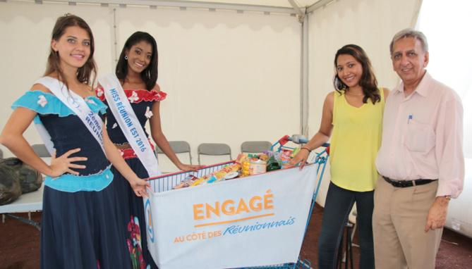 Floriane, Flavie, Djeya Nallac de Leclerc, et Aziz Patel Floriane, Flavie, Djeya Nallac de Leclerc, et Aziz Patel