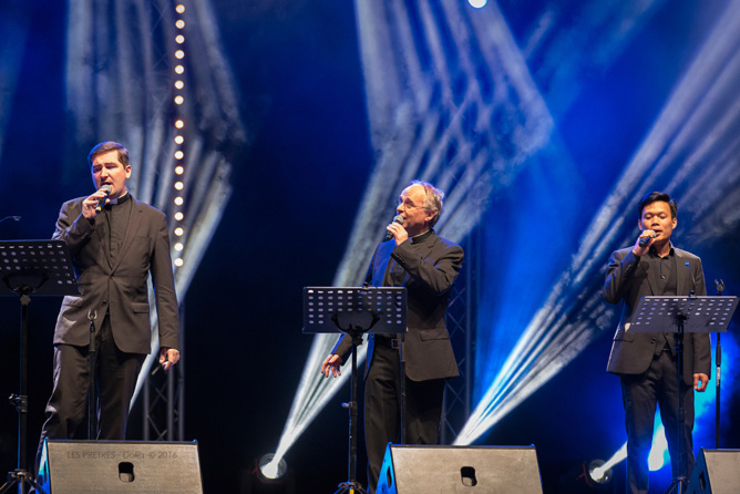 Les Prêtres en concert<br>Les photos et une vidéo Les Prêtres en concert<br>Les photos et une vidéo