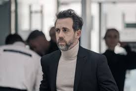 La quête d’identité de Florian Pelicot : entre doute et reconstruction