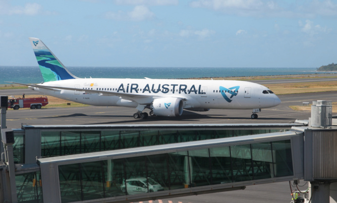 Ce n'est pas un gros "navion", mais c'est un bel oiseau!