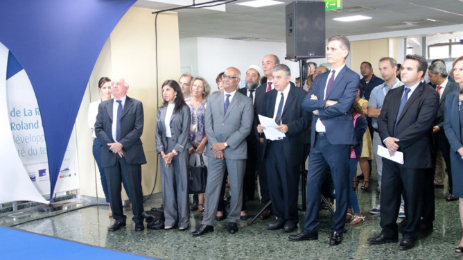 Les personnalités présentes à l'arrivée