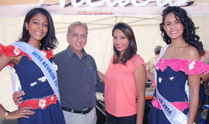 Flavie, Aziz Patel, Djeya, et Anaïs Flavie, Aziz Patel, Djeya, et Anaïs