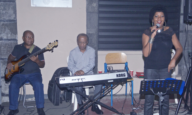 Coiffeurs solidaires<br>Et de quatre! Coiffeurs solidaires<br>Et de quatre!