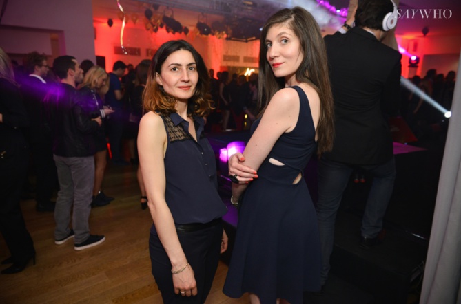 Alexandra Apikian et une amie Alexandra Apikian et une amie