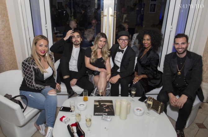 Willy Cartier et Justin Wu avec leurs ami(e)s Willy Cartier et Justin Wu avec leurs ami(e)s
