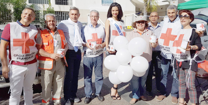 La lancement de la quête a eu lieu près de la Poste de Saint-Denis La lancement de la quête a eu lieu près de la Poste de Saint-Denis