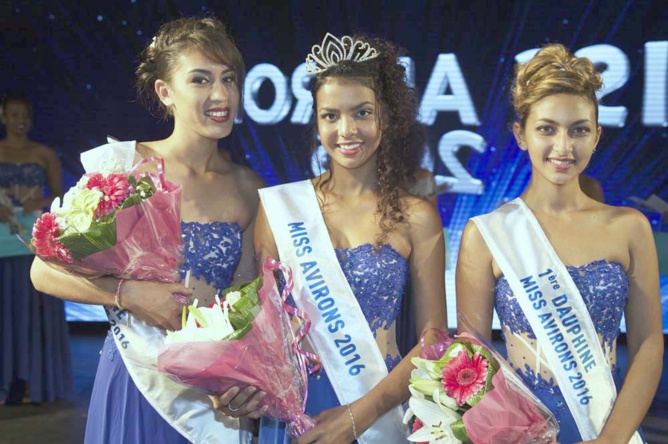 Céleste Aure, 2ème dauphine, Gwendoline Cadet, Miss Avirons 2016, et Mélanie Taijah, 1ère dauphine Céleste Aure, 2ème dauphine, Gwendoline Cadet, Miss Avirons 2016, et Mélanie Taijah, 1ère dauphine