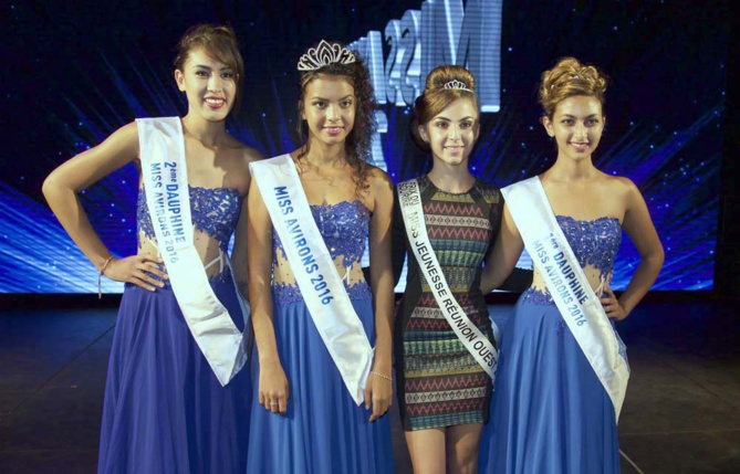 Avec Léia Bonnin Avec Léia Bonnin