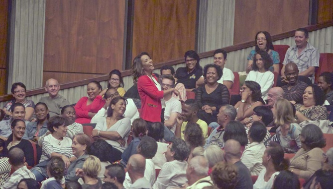 Marie-Alice Sinaman fait le show! Marie-Alice Sinaman fait le show!