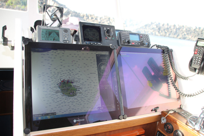 Baptême du bateau de Charles Delmas à Sainte-Marie