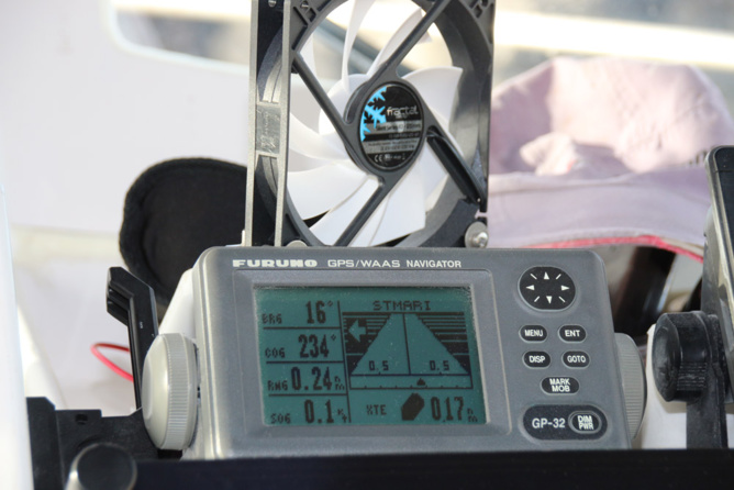 Baptême du bateau de Charles Delmas à Sainte-Marie Baptême du bateau de Charles Delmas à Sainte-Marie