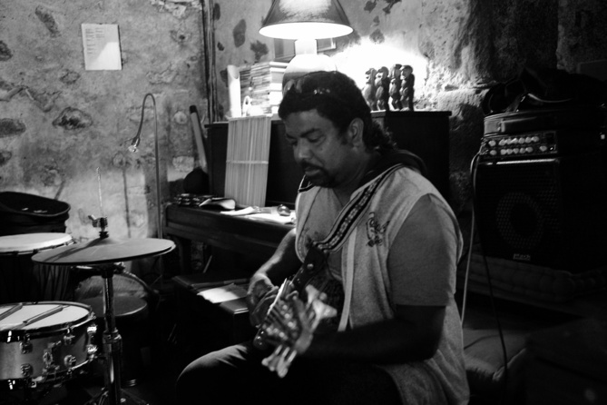 Jacky Moutoussamy Jacky Moutoussamy