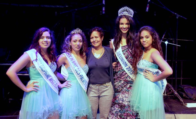 Avec Florence Valin de la Mairie de la Plaine des Palmistes Avec Florence Valin de la Mairie de la Plaine des Palmistes