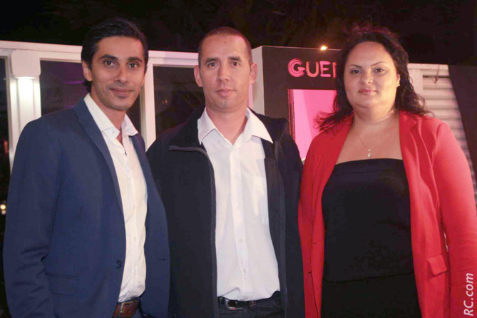 Didier et Virginie Payet, avec Shakir Locate Didier et Virginie Payet, avec Shakir Locate