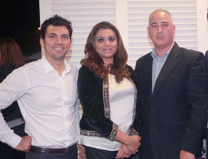 Julien Fagoaga de Guerlain et deux invités Julien Fagoaga de Guerlain et deux invités