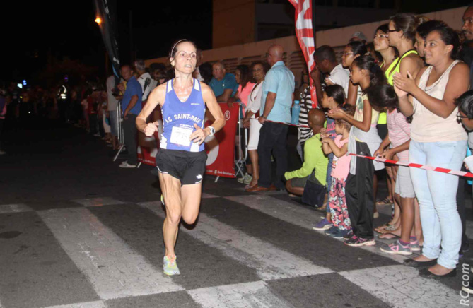 Delphine Dérand disputera également le semi-marathon. Aux côtés de son compagnon Arnaud Moël