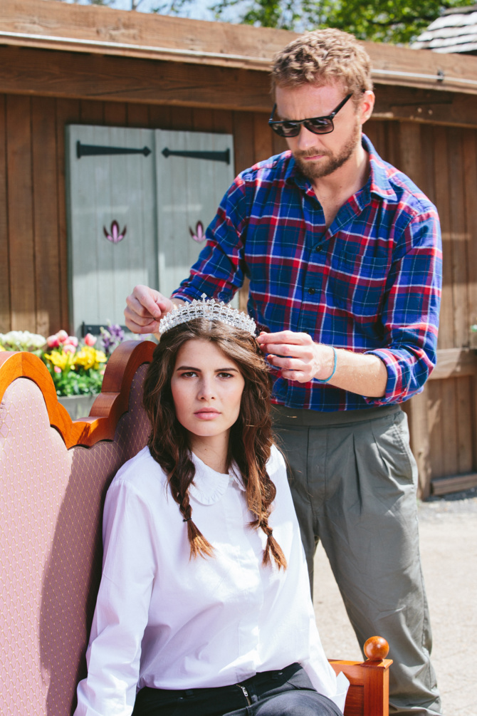 Disneyland Paris<br>Nouvelles coiffures autour de la "Reine des Neiges" Disneyland Paris<br>Nouvelles coiffures autour de la "Reine des Neiges"