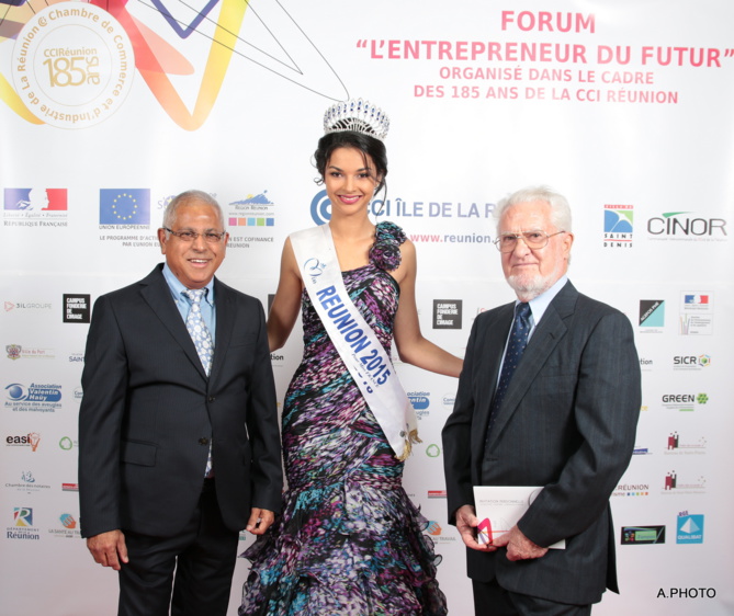 Younous Vally, élu de la CCIR, Azuima Issa, et Roger Roland, ancien président de la CCIR Younous Vally, élu de la CCIR, Azuima Issa, et Roger Roland, ancien président de la CCIR