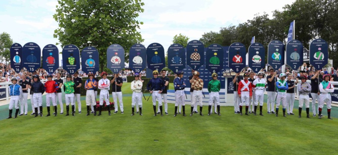 Les meilleurs jockeys au monde étaient au départ... Les meilleurs jockeys au monde étaient au départ...