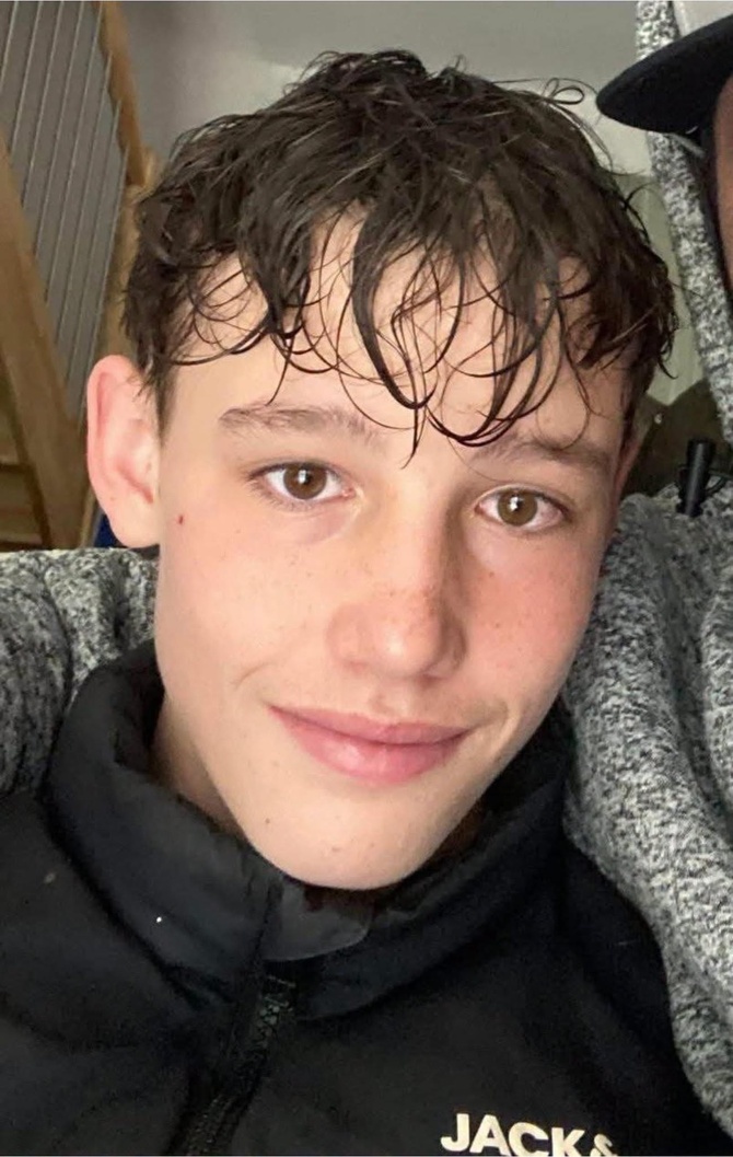 Louis, 17 ans - Facebook Louis, 17 ans - Facebook