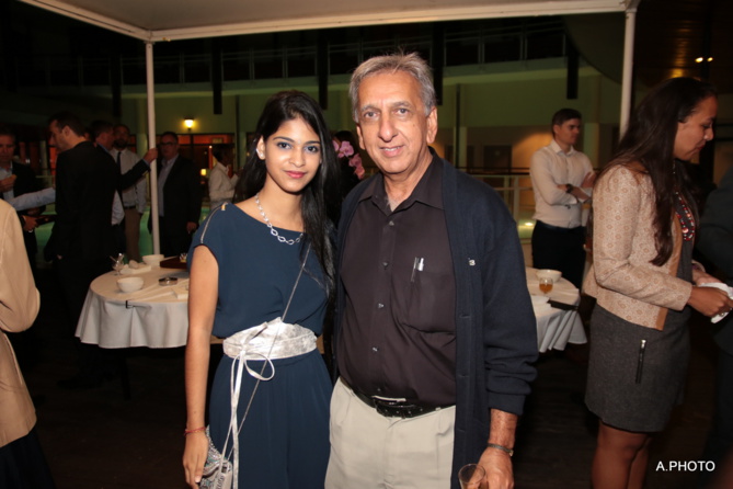 6 bourses délivrées par GBH aux lycéens de Bellepierre 6 bourses délivrées par GBH aux lycéens de Bellepierre