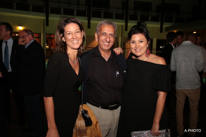 Olivia Clay de Ficasa Sainte-Suzanne, Aziz Patel, et Sophie Oubron, de Ficasa Sainte-Clotilde Olivia Clay de Ficasa Sainte-Suzanne, Aziz Patel, et Sophie Oubron, de Ficasa Sainte-Clotilde