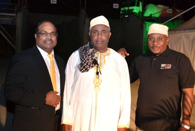 Théophane Narayanin avec le Grand Cadi de Mayotte Théophane Narayanin avec le Grand Cadi de Mayotte