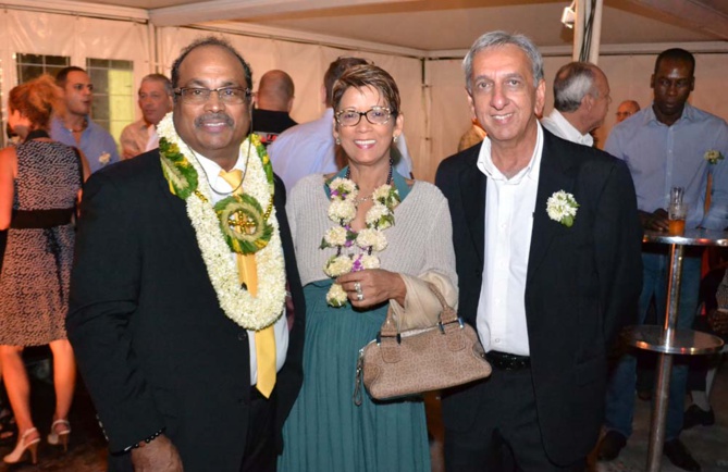 Théophane et Chrislène Narayanin, et Aziz Patel Théophane et Chrislène Narayanin, et Aziz Patel