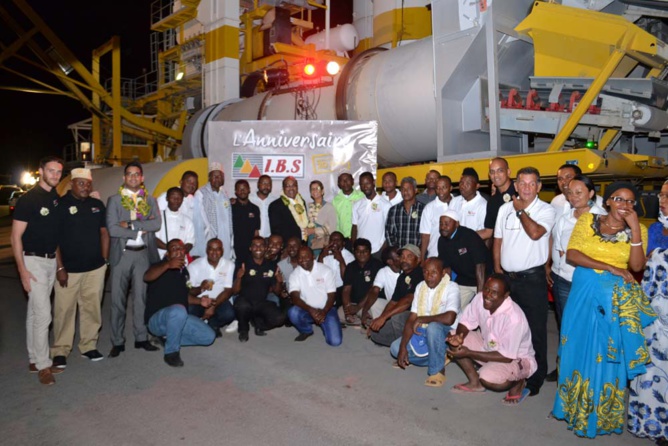 Avec les salariés de l'entreprise Avec les salariés de l'entreprise