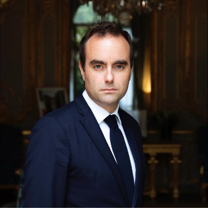 Sébastien Lecornu﻿ - Facebook