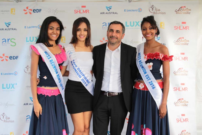 Adeline Eclapier, Vanessa Robert, Olivier Bajard et Flavie Annette Adeline Eclapier, Vanessa Robert, Olivier Bajard et Flavie Annette