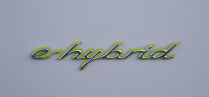 Pour reconnaître la version hybride...... Pour reconnaître la version hybride......