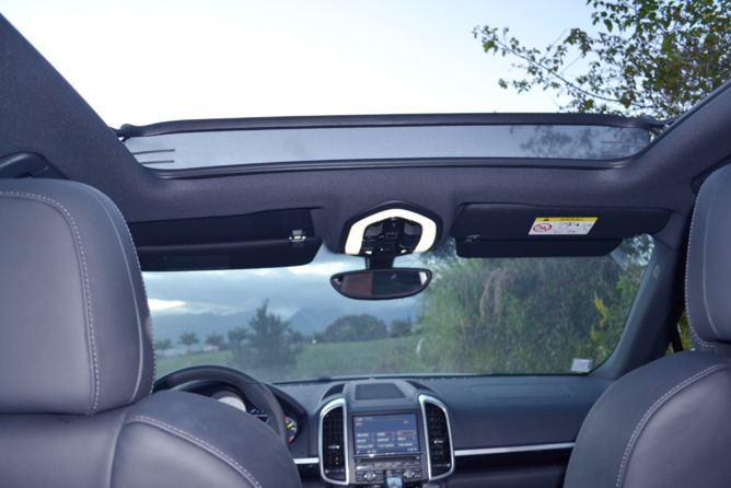 La version testée avait le toit ouvrant La version testée avait le toit ouvrant