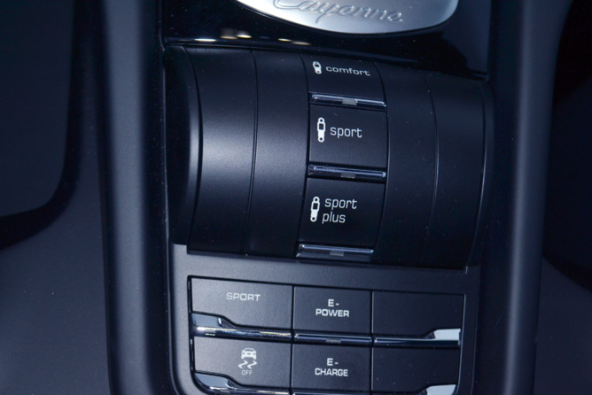 Plusieurs modes de conduite possibles Plusieurs modes de conduite possibles