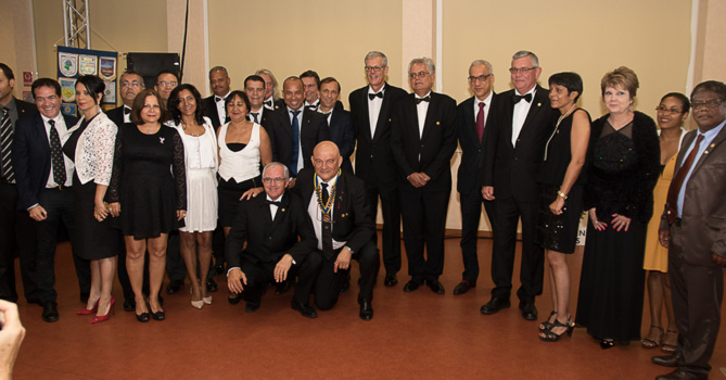 Le Rotary Club Saint-Denis Alizés Le Rotary Club Saint-Denis Alizés