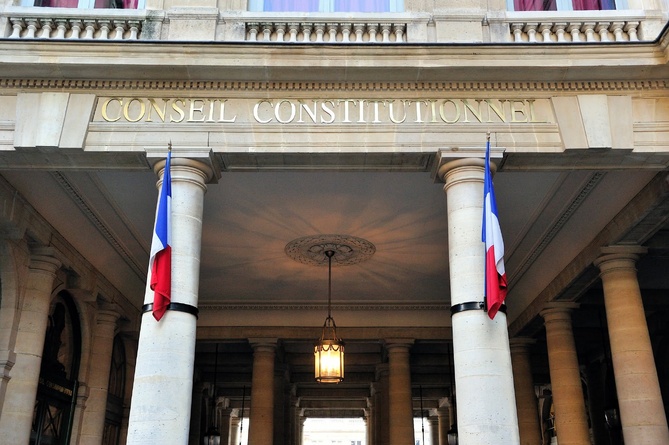 Le Conseil constitutionnel - Facebook Le Conseil constitutionnel - Facebook