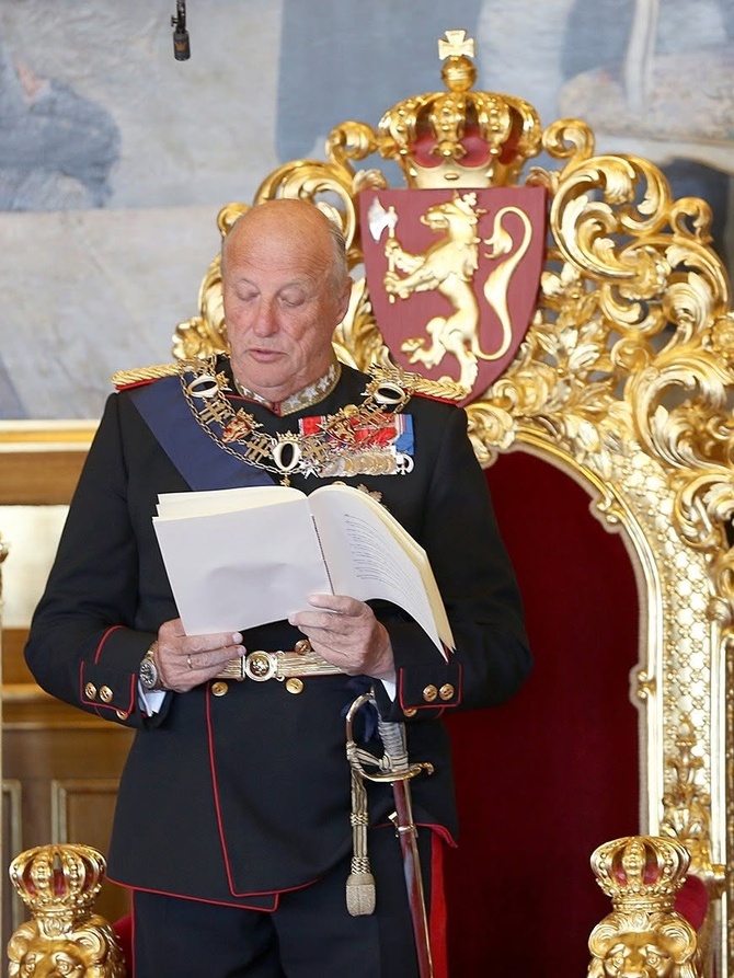 Harald V - Facebook