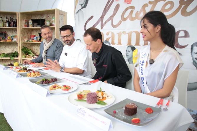 Le jury en action...