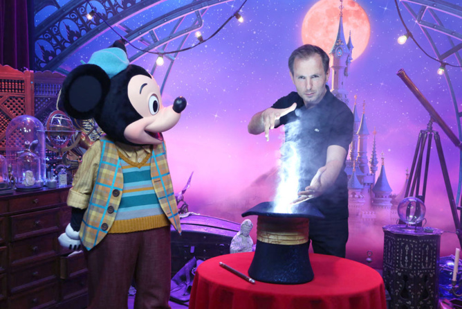 Disneyland Paris<br>«Mickey et le Magicien», nouveau spectacle Disneyland Paris<br>«Mickey et le Magicien», nouveau spectacle